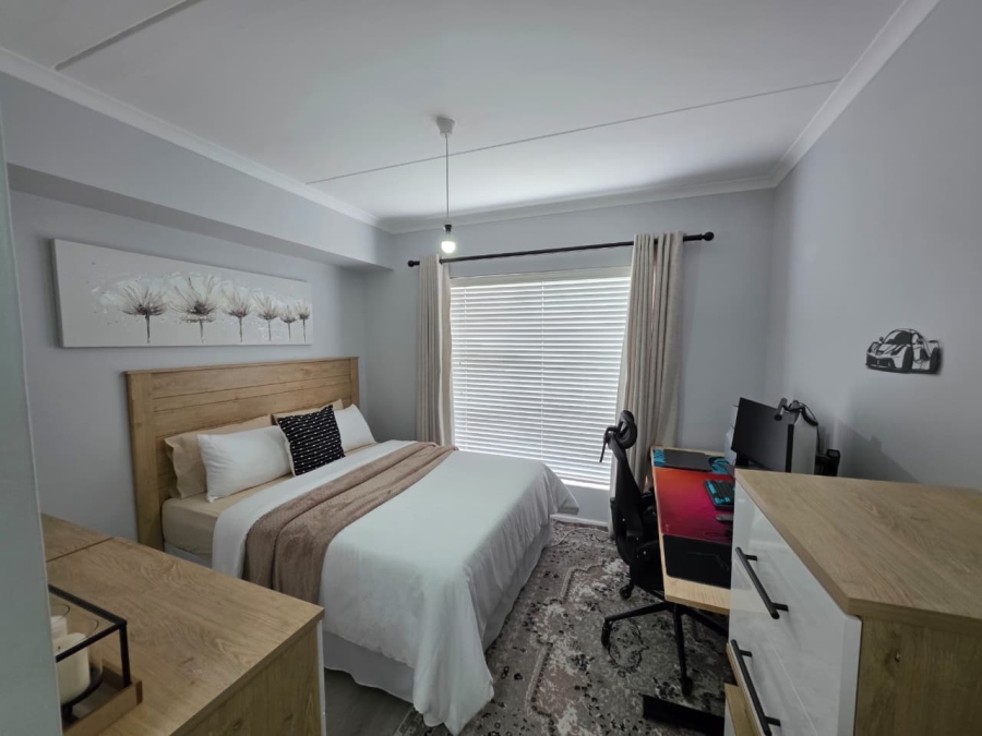 2 Bedroom Property for Sale in Burgundy Estate Western Cape